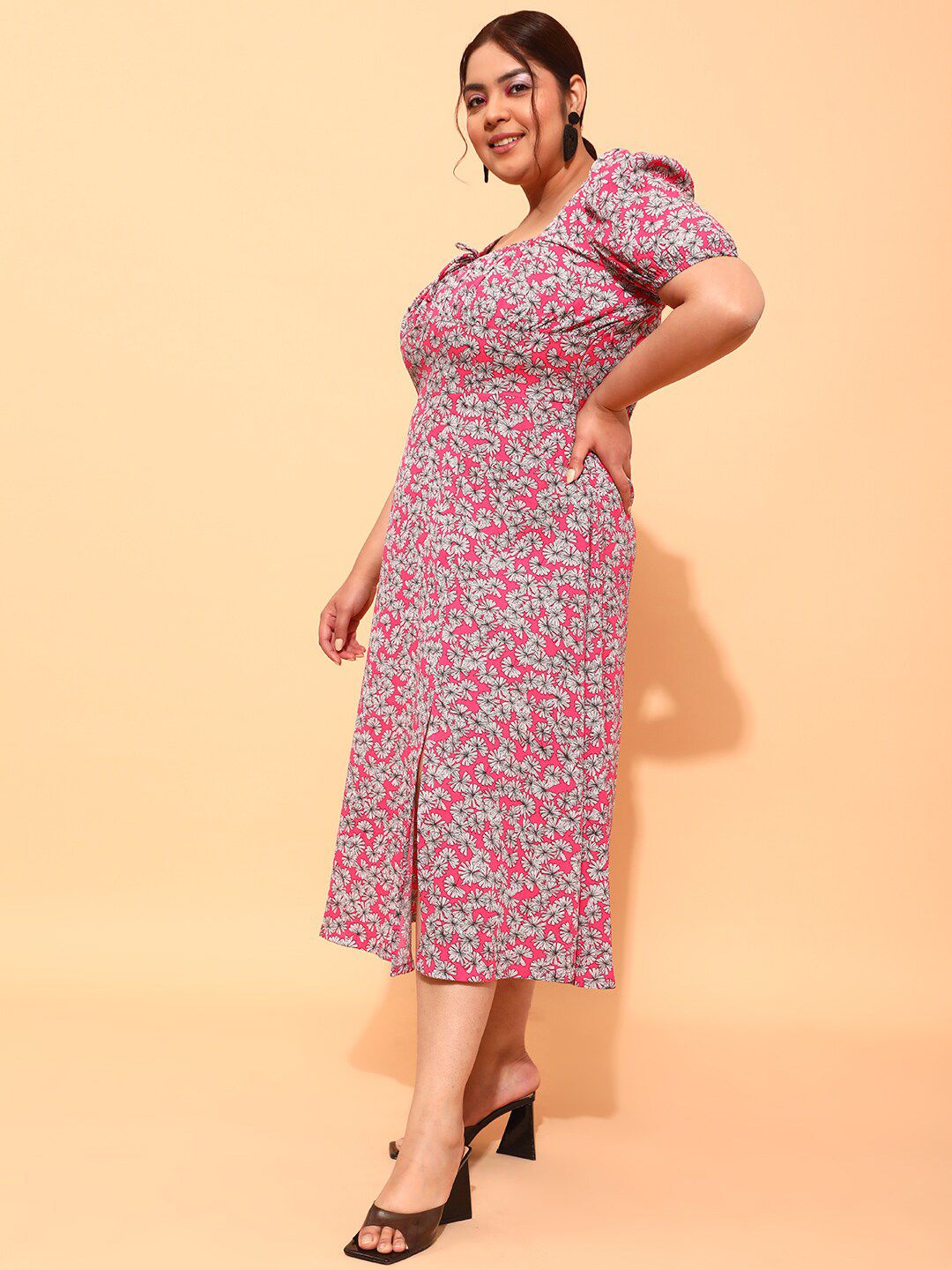 CURVY STREET Plus Size Fuchsia & White Floral printed Square Neck A-Line Dress