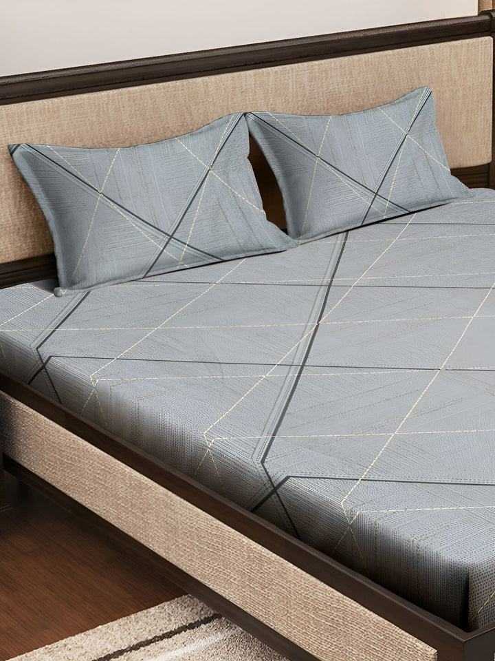 KLOTTHE Grey Geometric Cotton 300 TC King Bedsheet with 2 Pillow Covers-98 x 89 inches