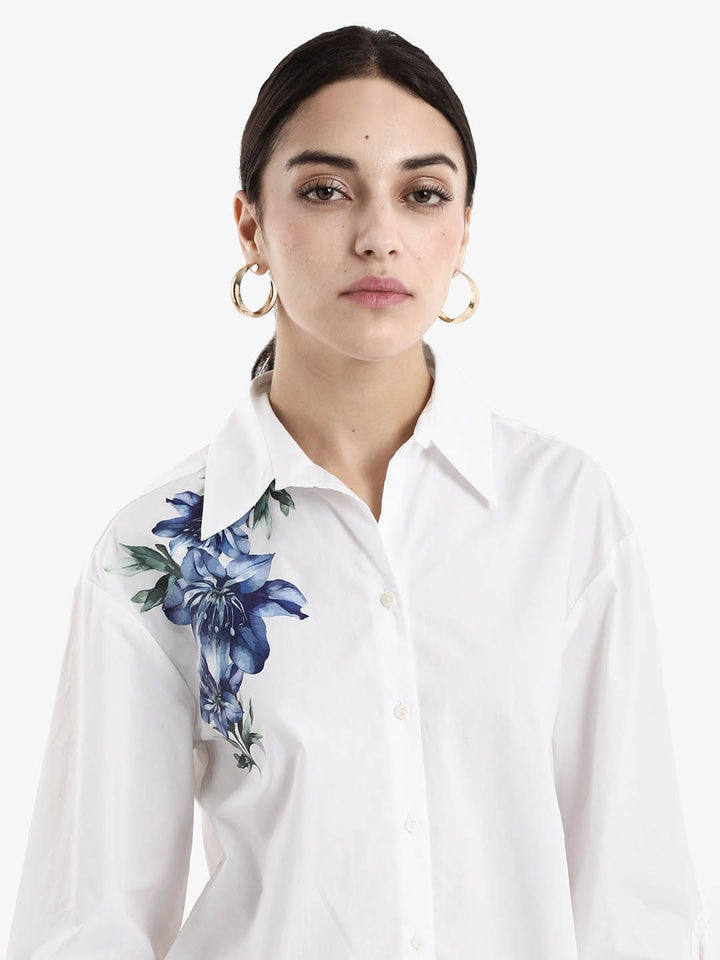 RAREISM Women Floral Printed Spread Collar Casual Shirt