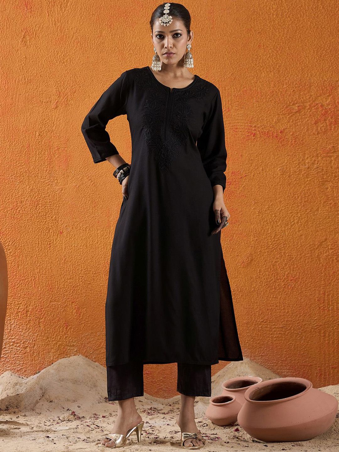 Indo Era Floral Embroidered Thread Work Straight Kurta