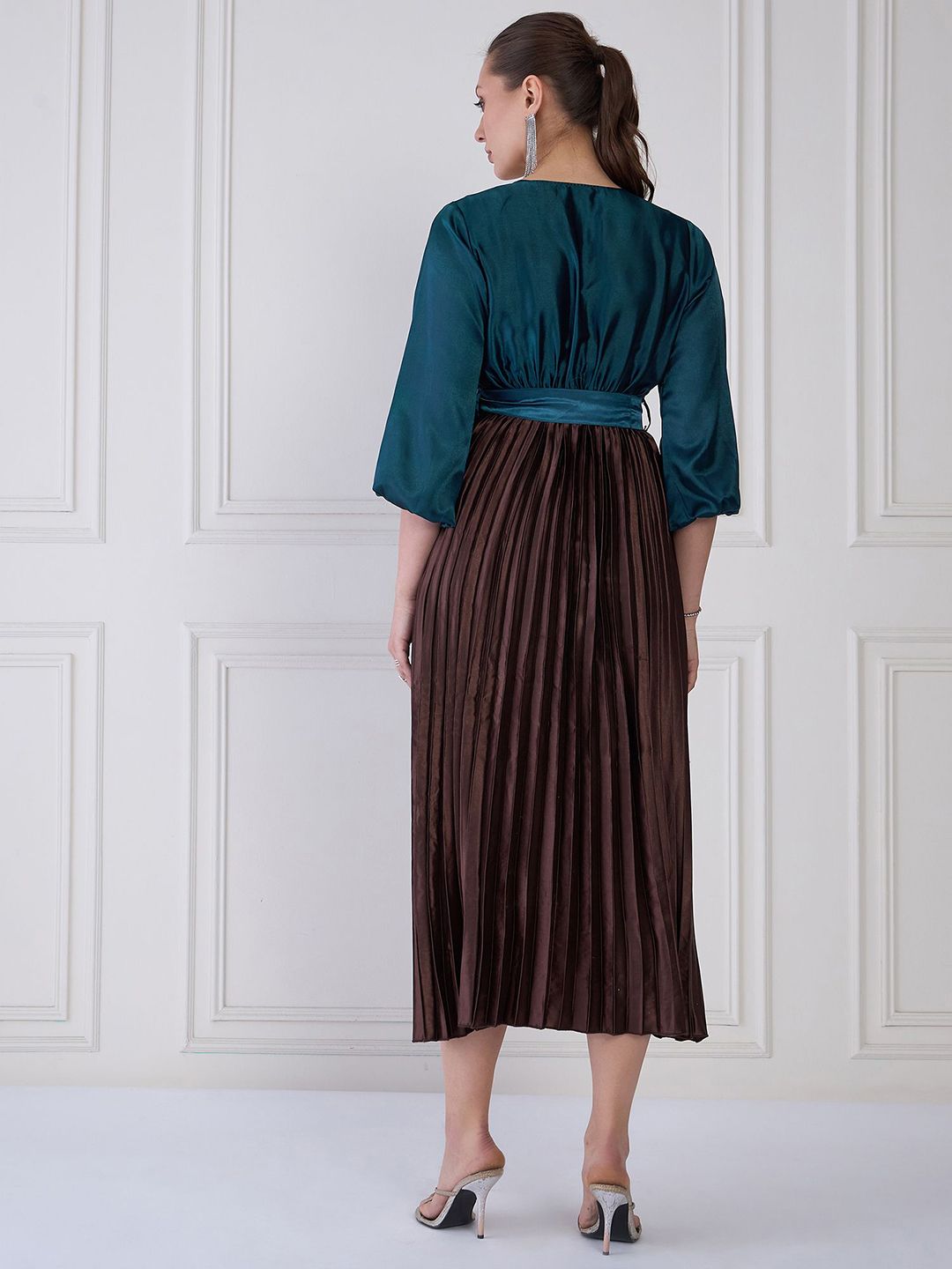 Antheaa Women Striped Satin Midi Dress