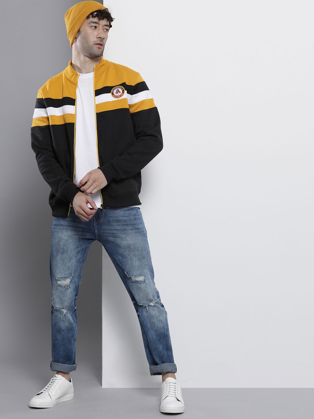 The Indian Garage Co Men Black Colourblocked Sweatshirt