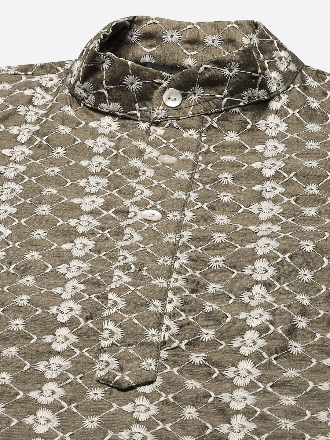 SOJANYA Men Olive Green & White Ethnic Motifs Embroidered Kurta with Churidar & Jacket