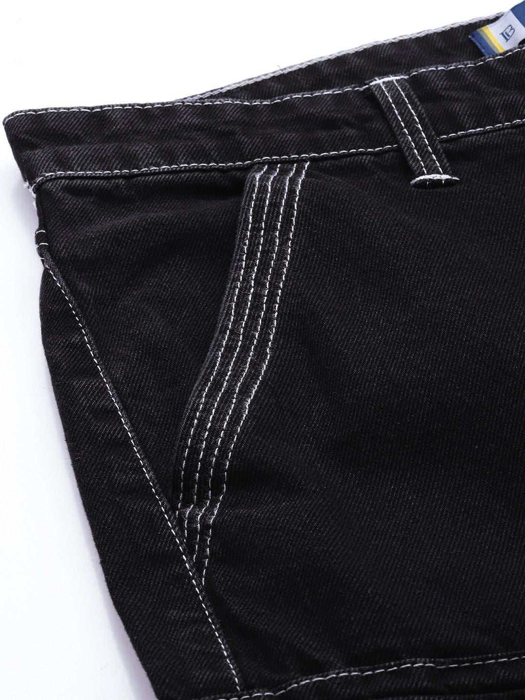 Bene Kleed Men Mid-Rise Relaxed Fit Cargo Jeans with Contrast Stitch
