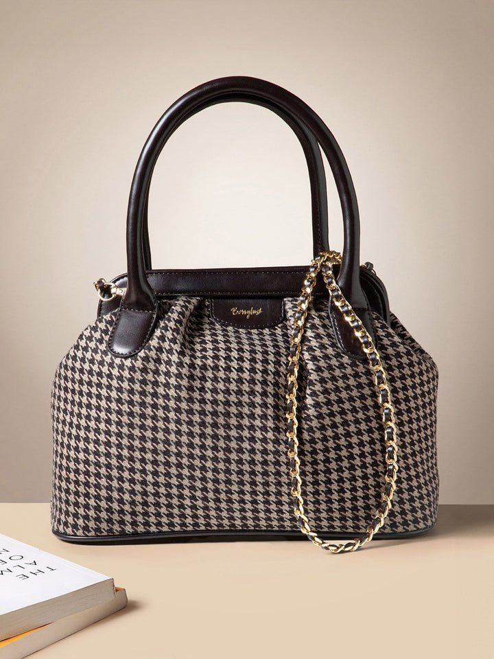 Berrylush Checked Bucket Handheld Bag