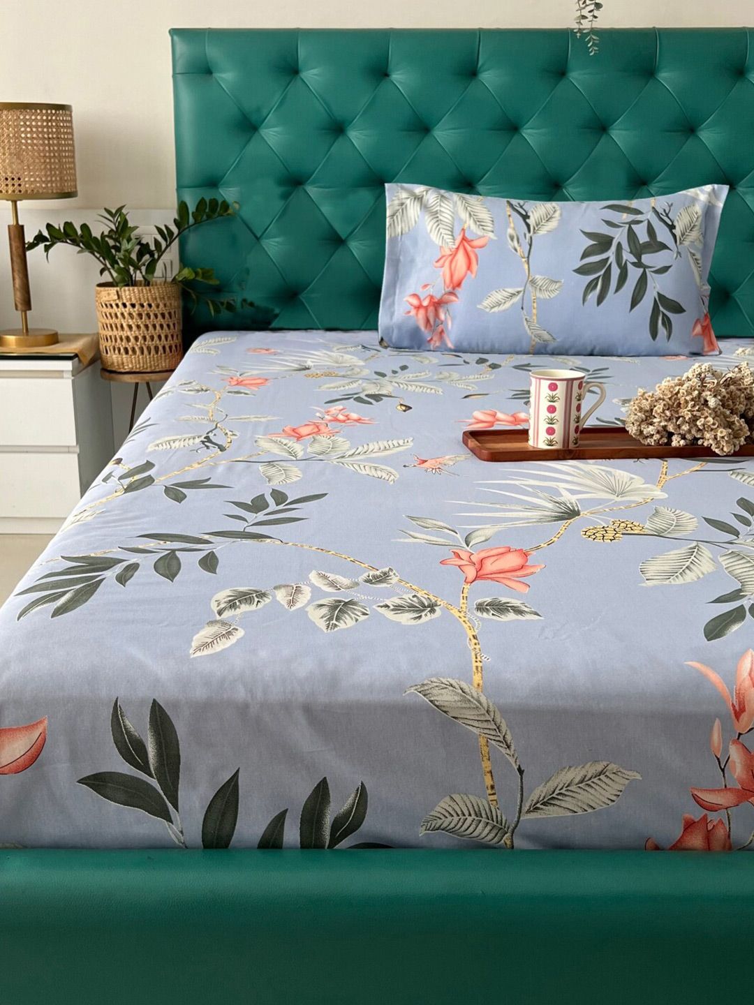 URBAN SPACE Serene Grey & Red Floral Cotton 200 TC Single Bedsheet with 1 Pillow Cover