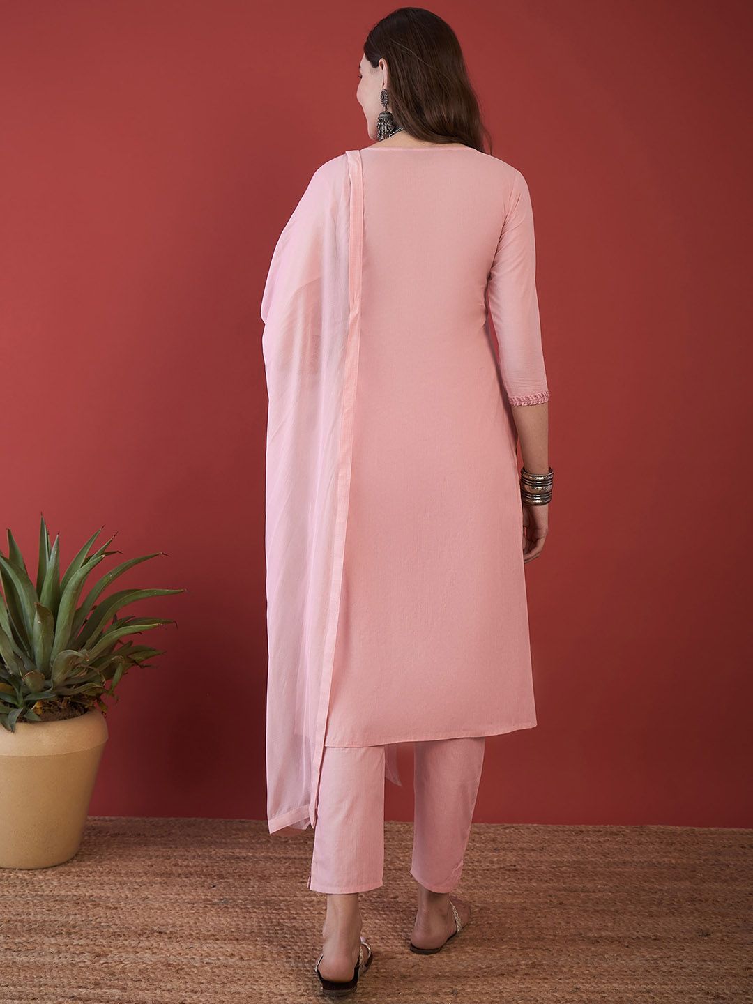 Anouk Floral Bulatan Benang Kerja Kurta Kapas Murni Dengan Seluar & Dupatta