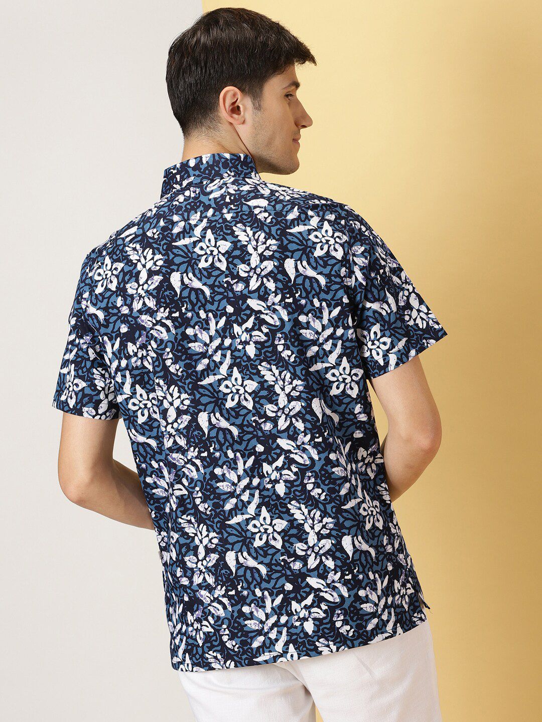 Thomas Scott Pure Cotton Smart Floral Opaque Printed Casual Shirt