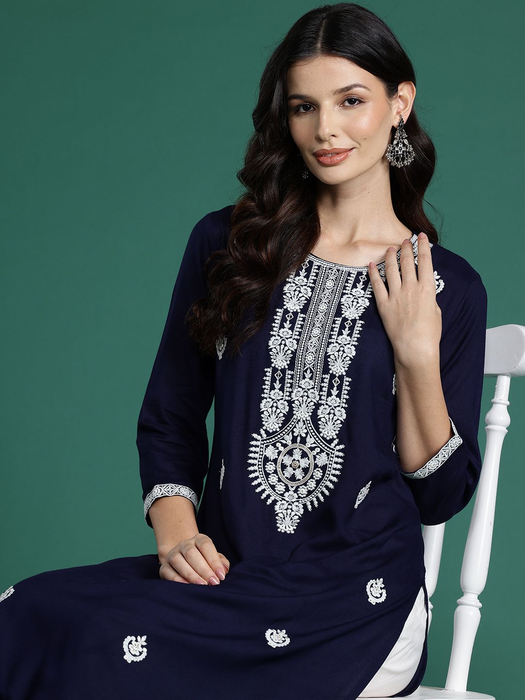 Indo Era Ethnic Motifs Embroidered Thread Work Kurta
