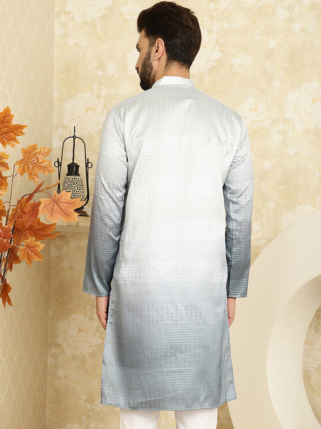 SOJANYA Woven Design Sequinned Regular Kurta