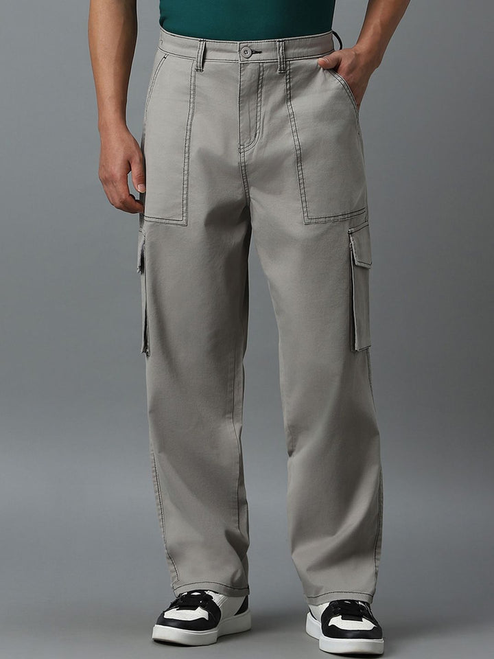 Bewakoof Men Baggy Oversized Cargo Pants