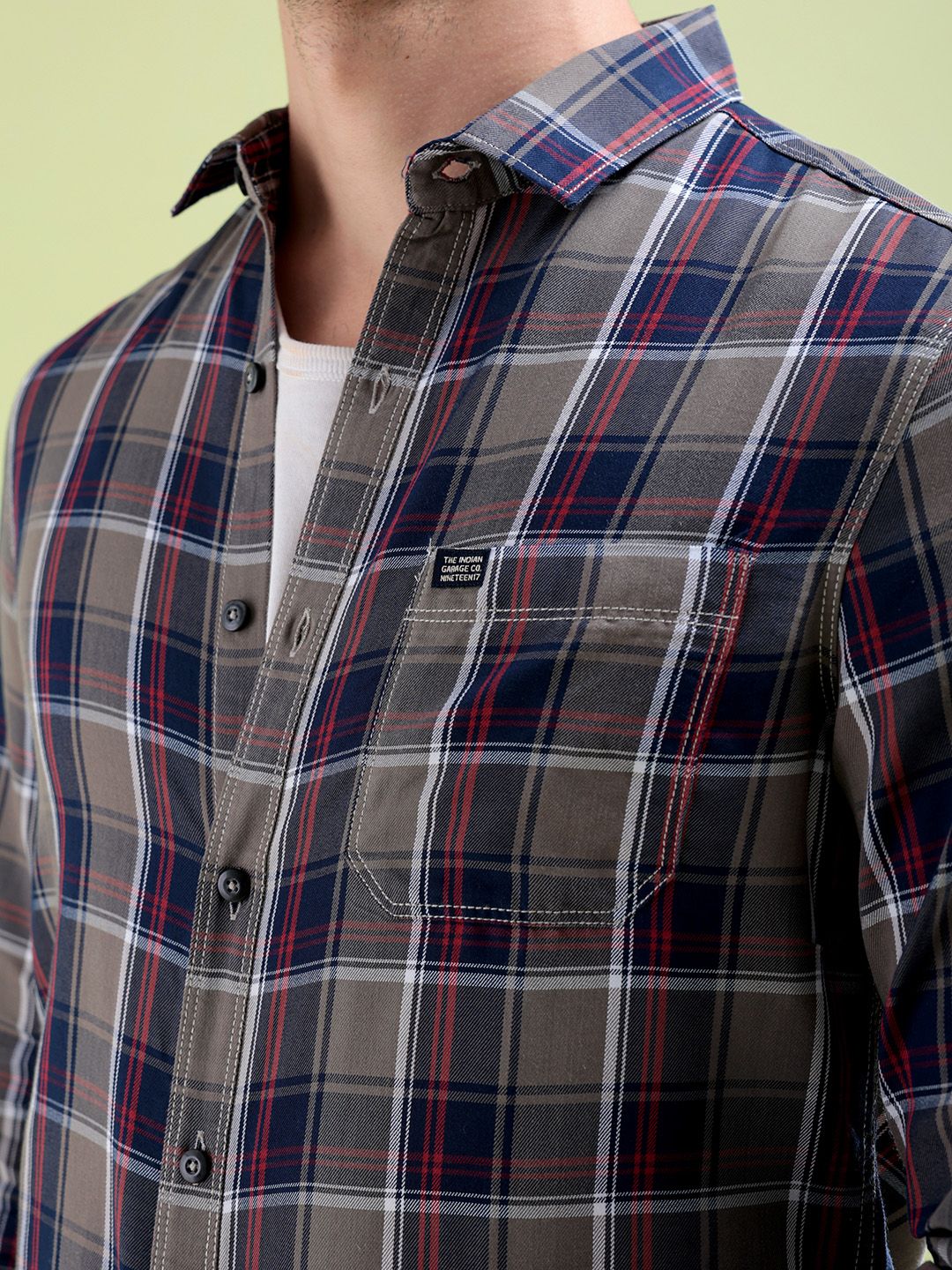 The Indian Garage Co Men Regular Fit Checked Casual Shirt
