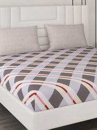 Monte Carlo Purple & Grey Geometric Cotton 200 TC Queen Bedsheet With 2 Pillow Covers