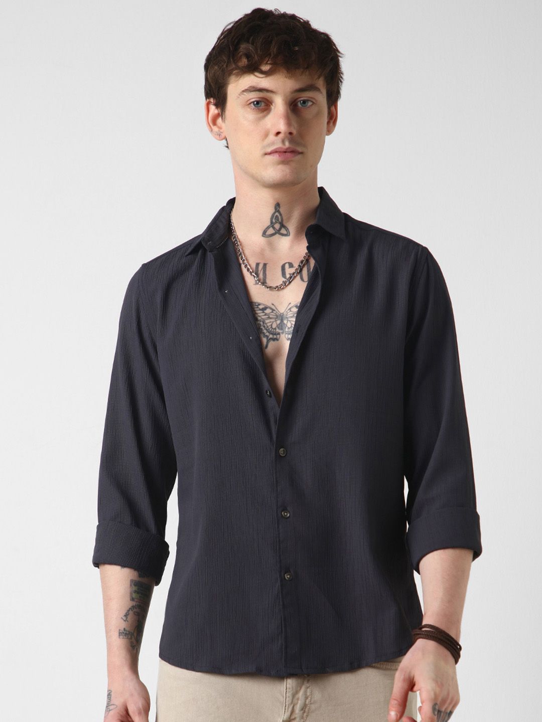VASTRADO Men Classic Slim Fit Opaque Striped Casual Shirt