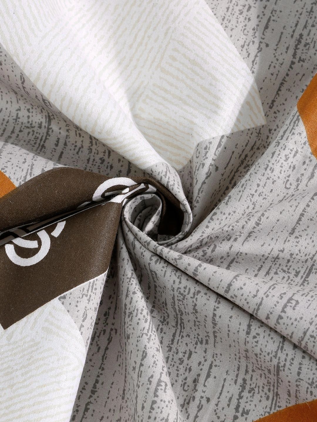 Moda Rapido X KLOTTHE Grey & Brown Printed Pure Cotton Single Bedsheet With Pillow Covers