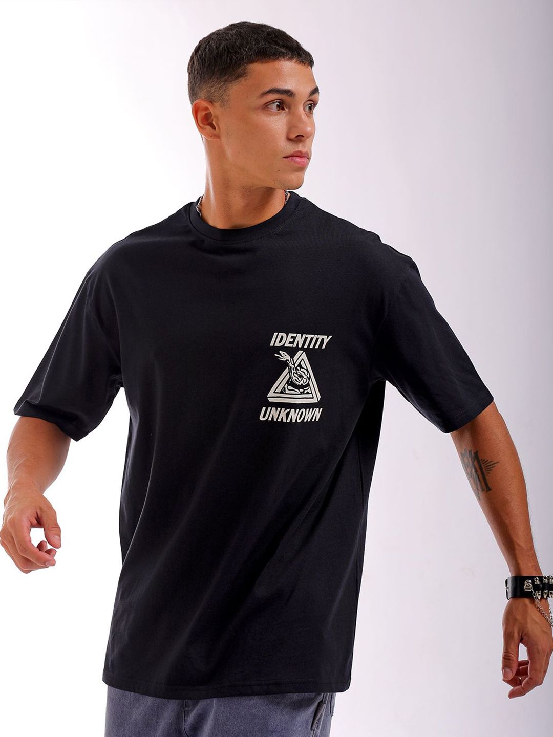 The Indian Garage Co Men Typography Printed Round Neck T-shirt