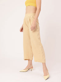 DressBerry Women Street Savvy Seersucker Textured Pleated High-Rise Crop Trousers