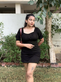 CHIC BY TOKYO TALKIES Black Ruffled Puff Sleeves Sheath Mini Dress