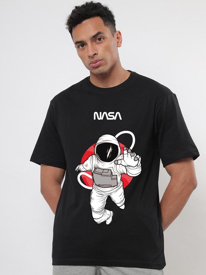 Bewakoof Men Black & White Printed Oversized T-shirt