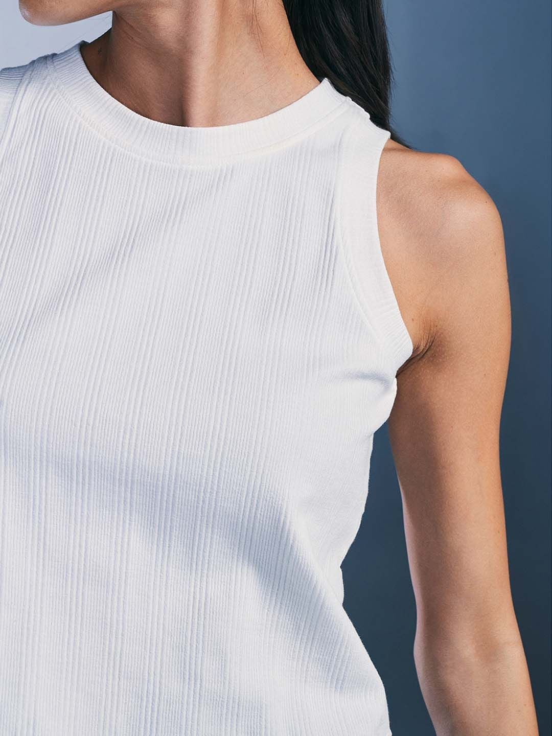 AND Round Neck Sleeveless Top