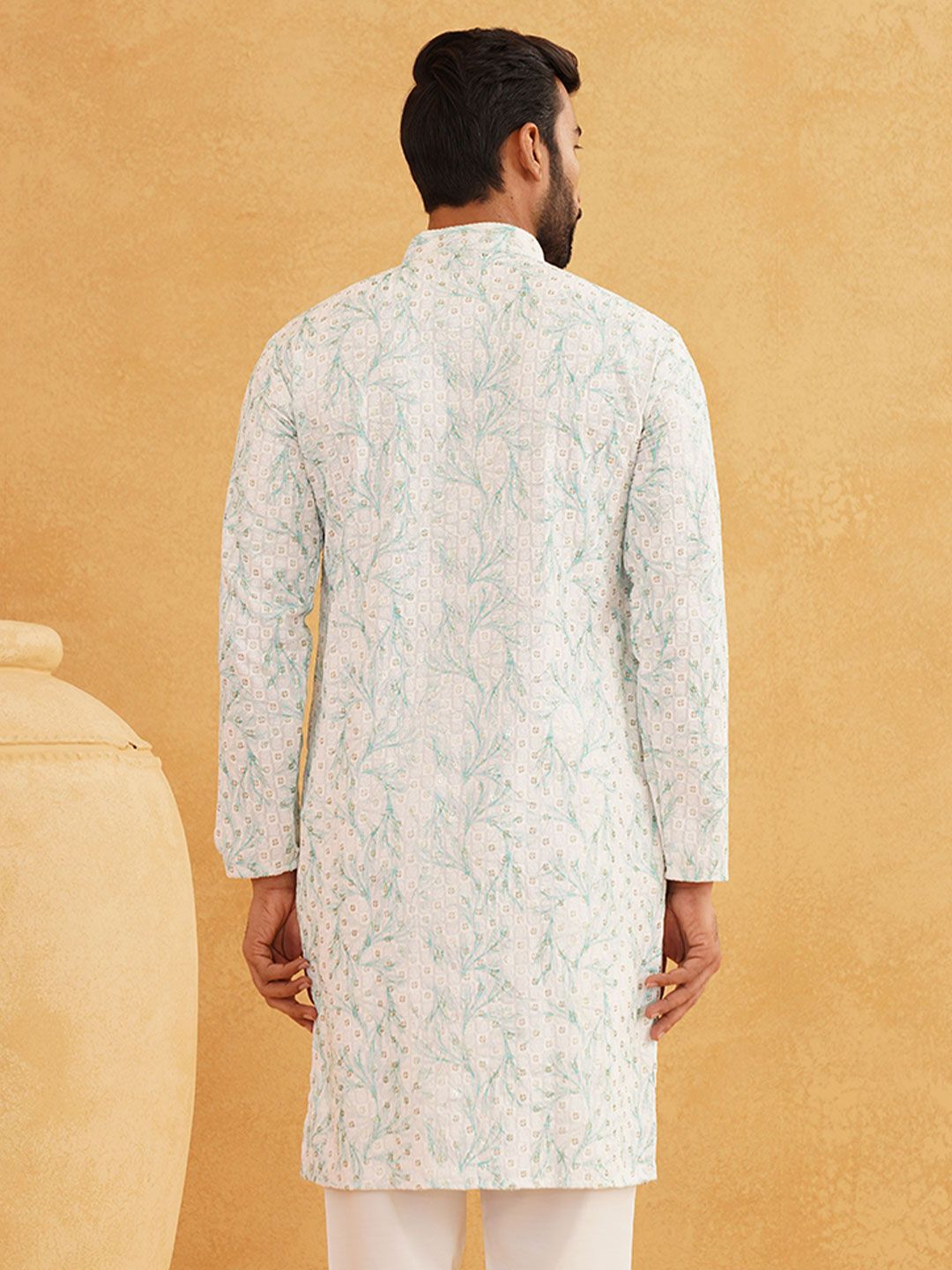 SOJANYA Geometric Embroidered Mandarin Collar Sequined Pure Cotton Straight Kurta