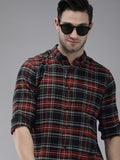 THE BEAR HOUSE Men Black & Red Slim Fit Tartan Checked Flannel Pure Cotton Casual Shirt