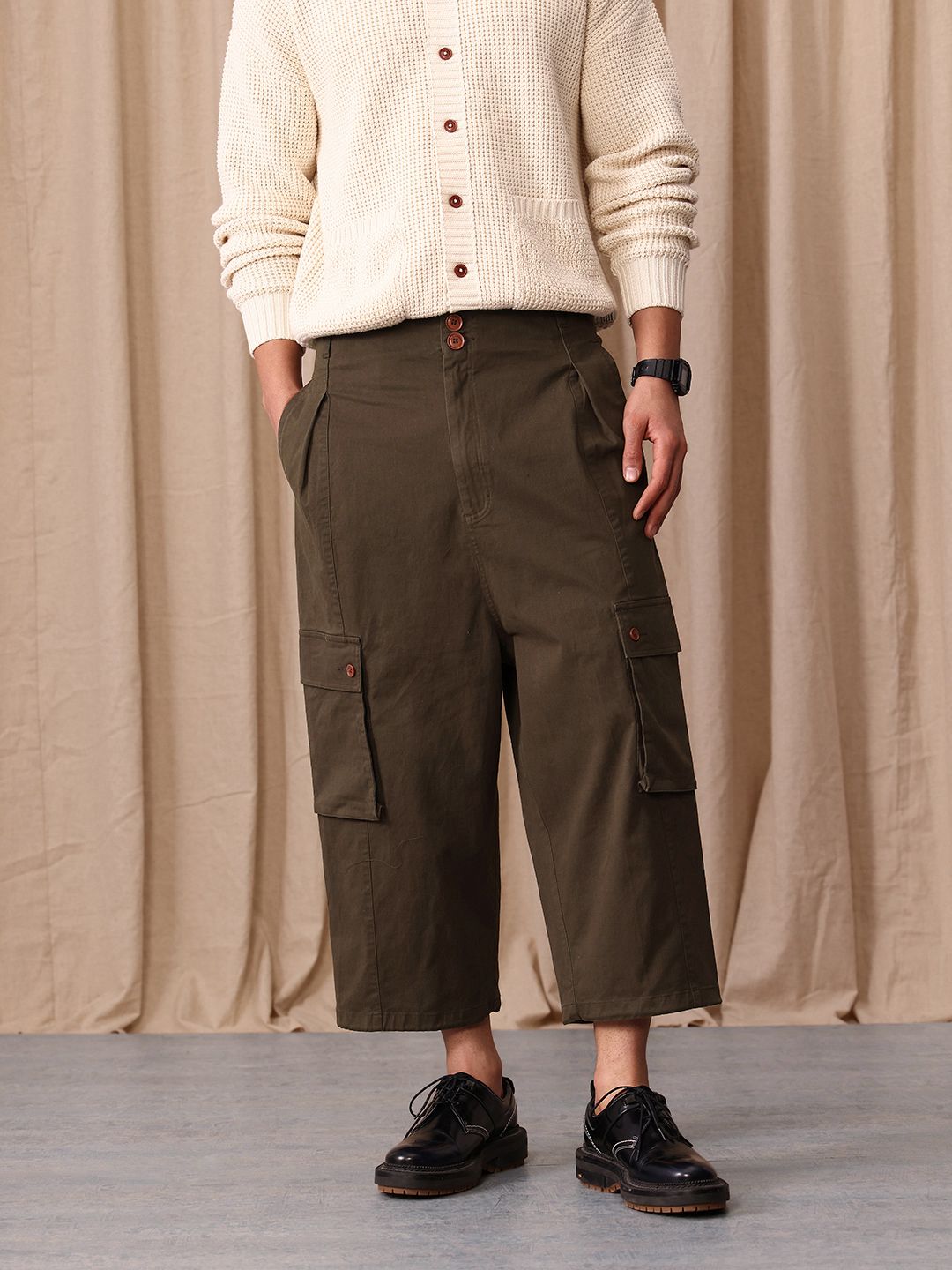 Mr Bowerbird Men Oversized Fit Pleated Trousers