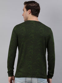 Urbano Fashion Men Olive Green Printed Tropical Slim Fit T-shirt