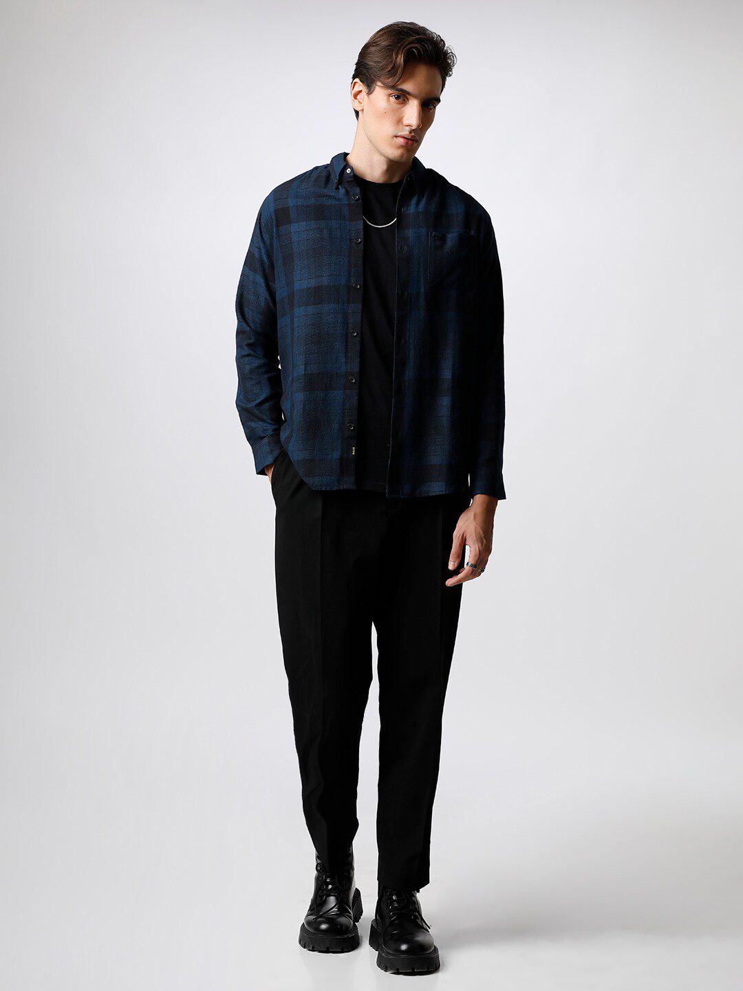 THE BEAR HOUSE Men Checked Cotton Slim Fit Casual Shirt