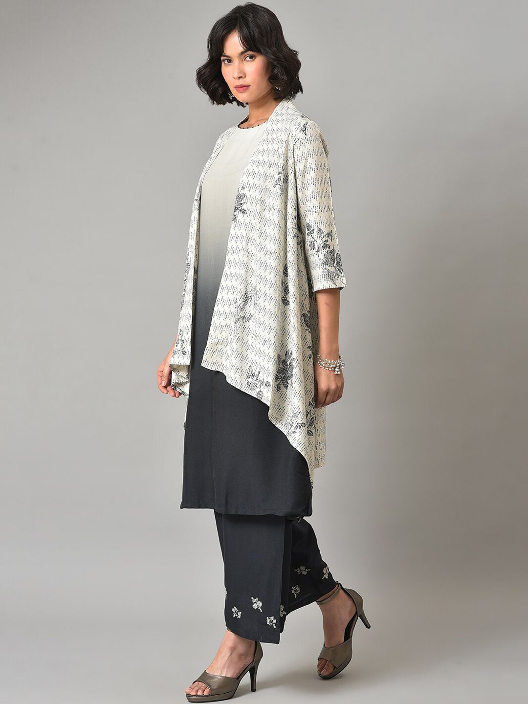 W Printed Rayon Kurta With Shrugs & Palazzos
