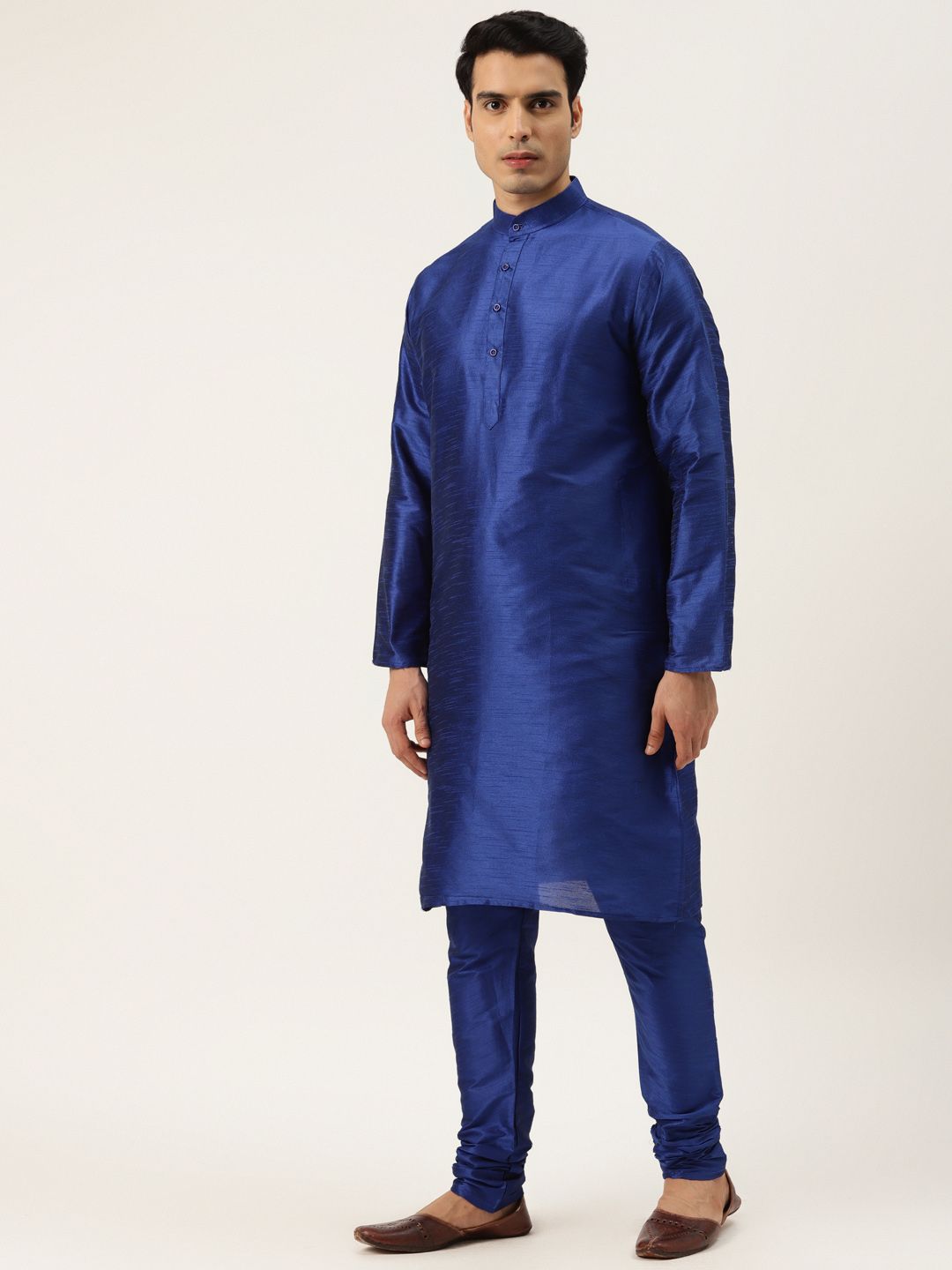 SOJANYA Men Blue & Green Solid Kurta with Churidar & Jacket