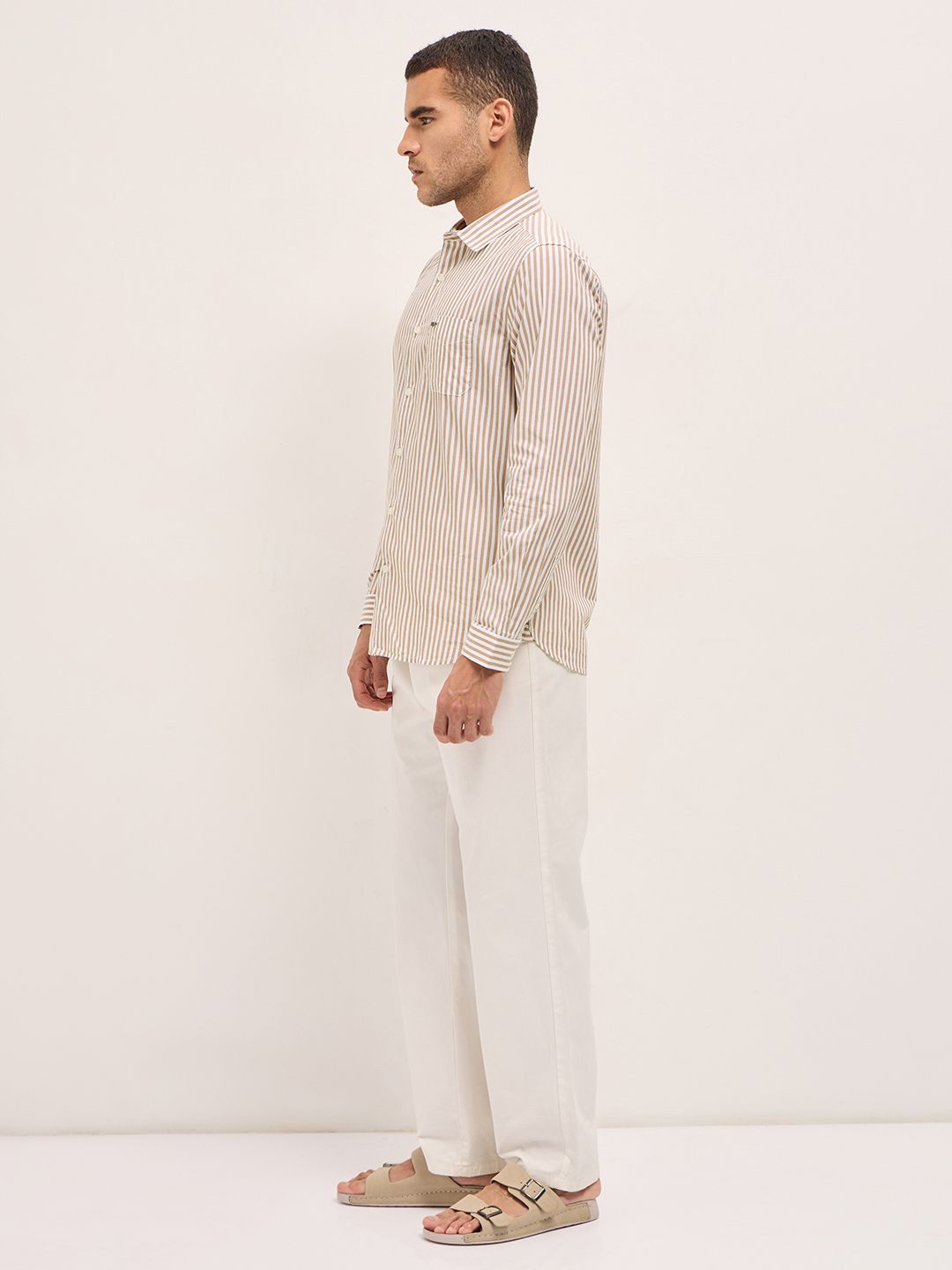 THE BEAR HOUSE Slim Fit Spread Collar Vertical Striped Pure Cotton Casual Shirt