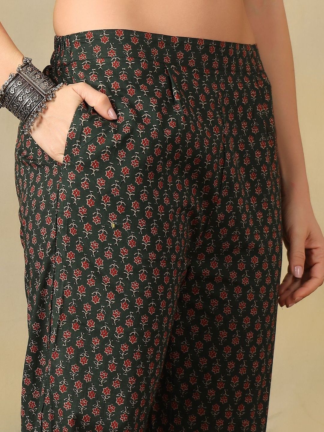 Motif Etnik Wanita Mamicha Bercetak Cermin Biasa Berfungsi Kurta Kapas Tulen dengan Seluar & Dengan Dupatta