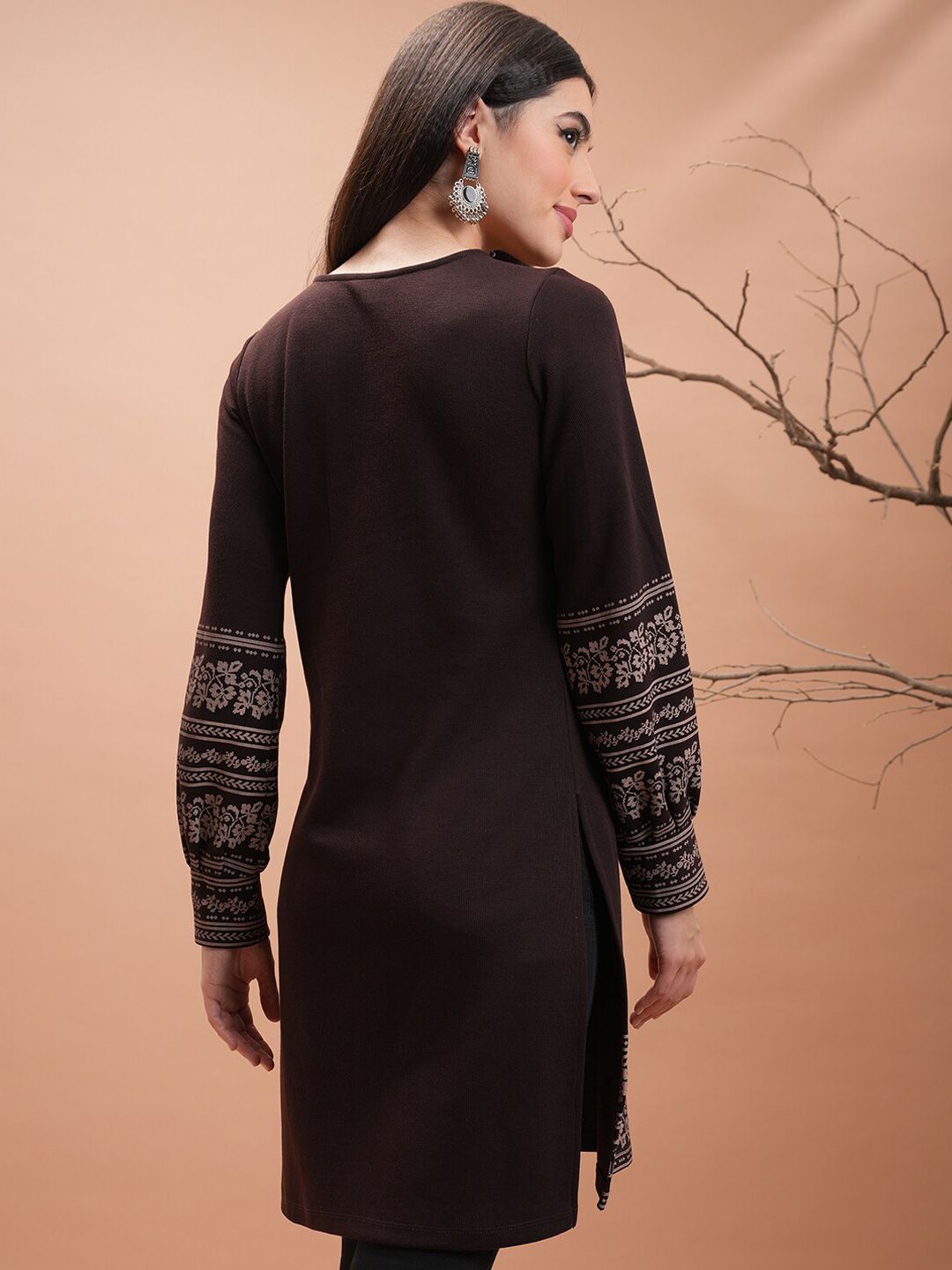 Vishudh Winter Floral Printed Kurta