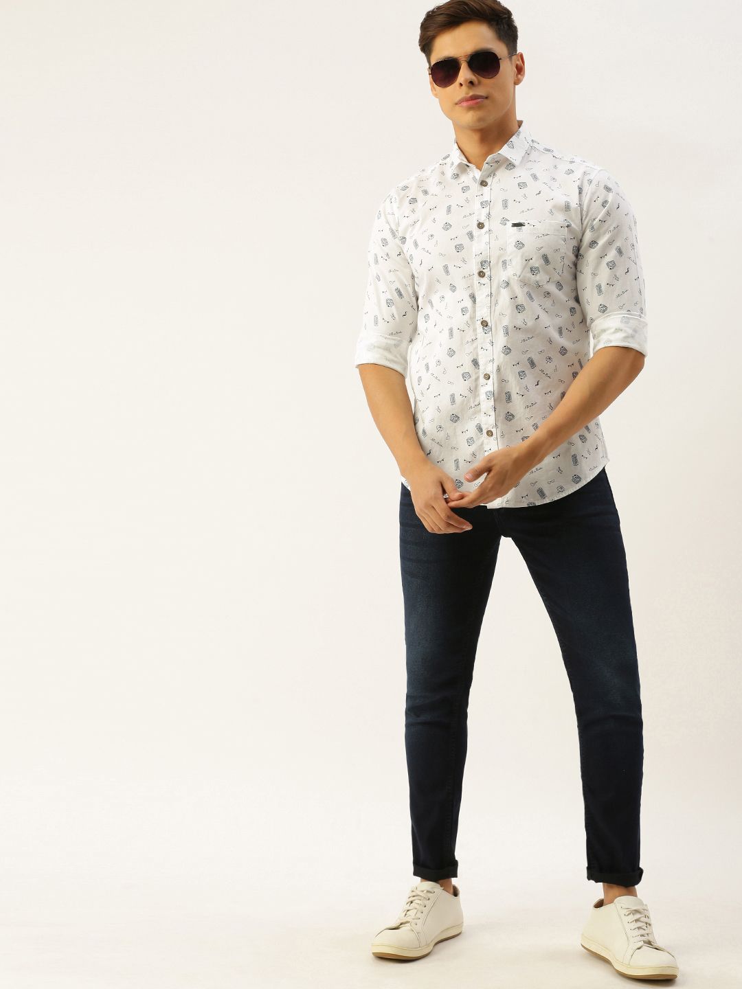 The Indian Garage Co Men White & Black Slim Fit Printed Casual Shirt