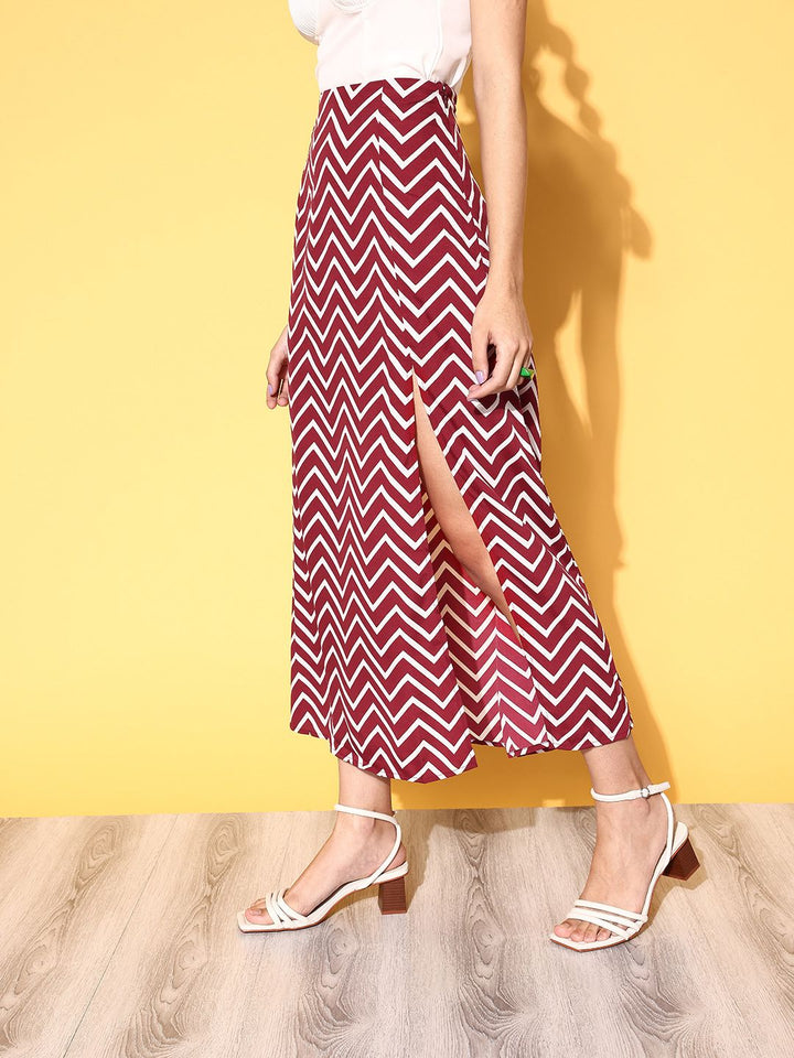 Berrylush Classy Maroon Geometric Roman Column Skirt