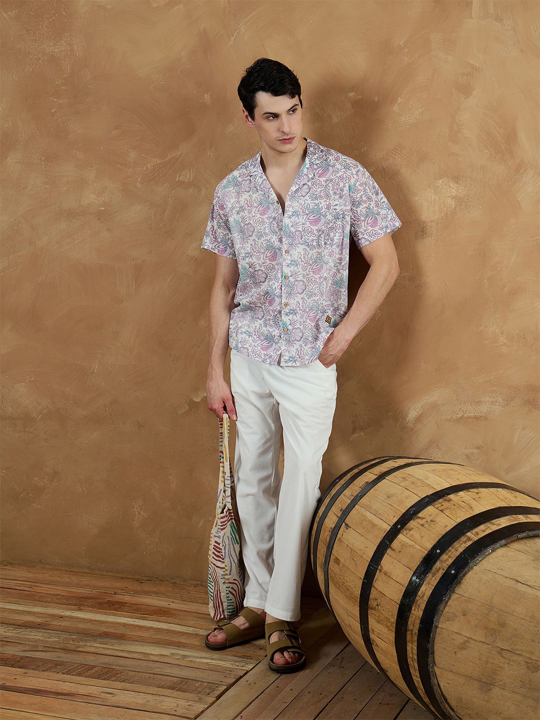 DENNISON Men White Regular Fit Floral Printed Casual Shirt