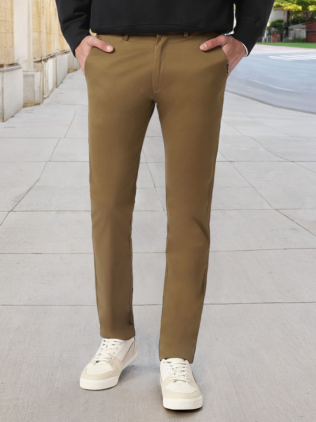 Urbano Fashion Men Khaki Brown Slim Fit Solid Regular Trousers