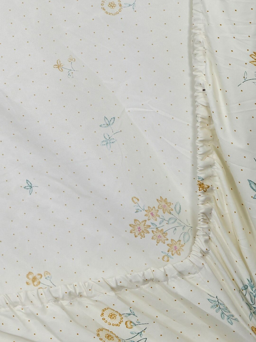 KLOTTHE  Floral Printed 300 TC Fitted Super King Bedsheet with 2 Pillow Covers
