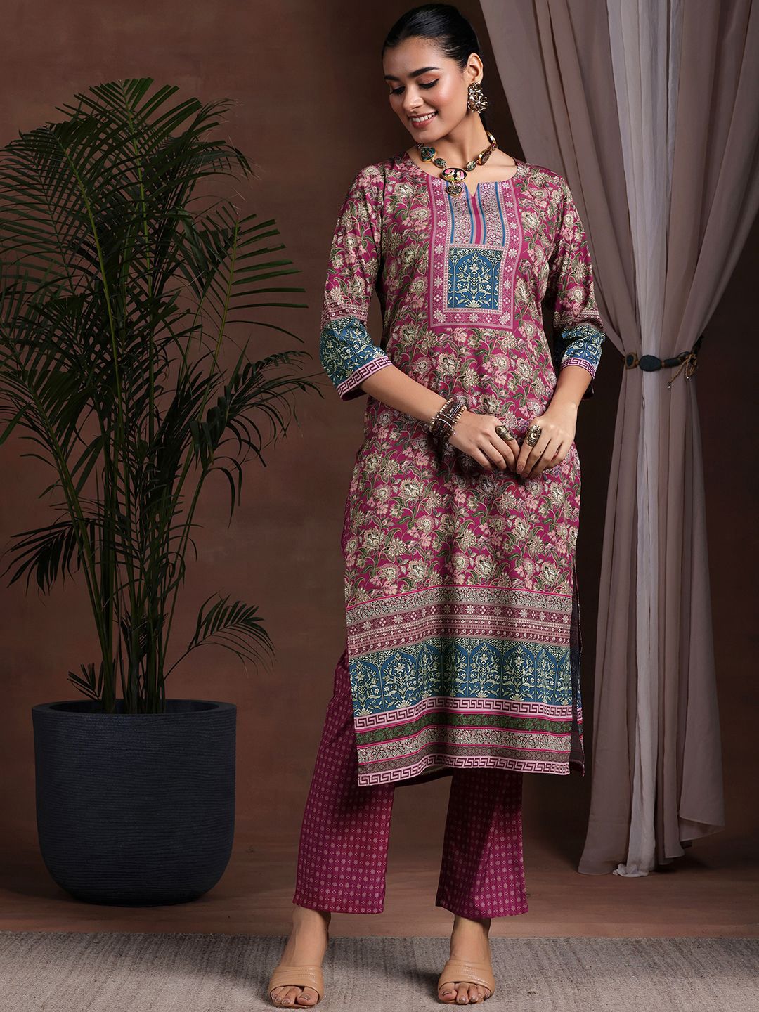 Libas Women Floral Printed Notched Neck Straight Kurta With Trousers & Dupatta