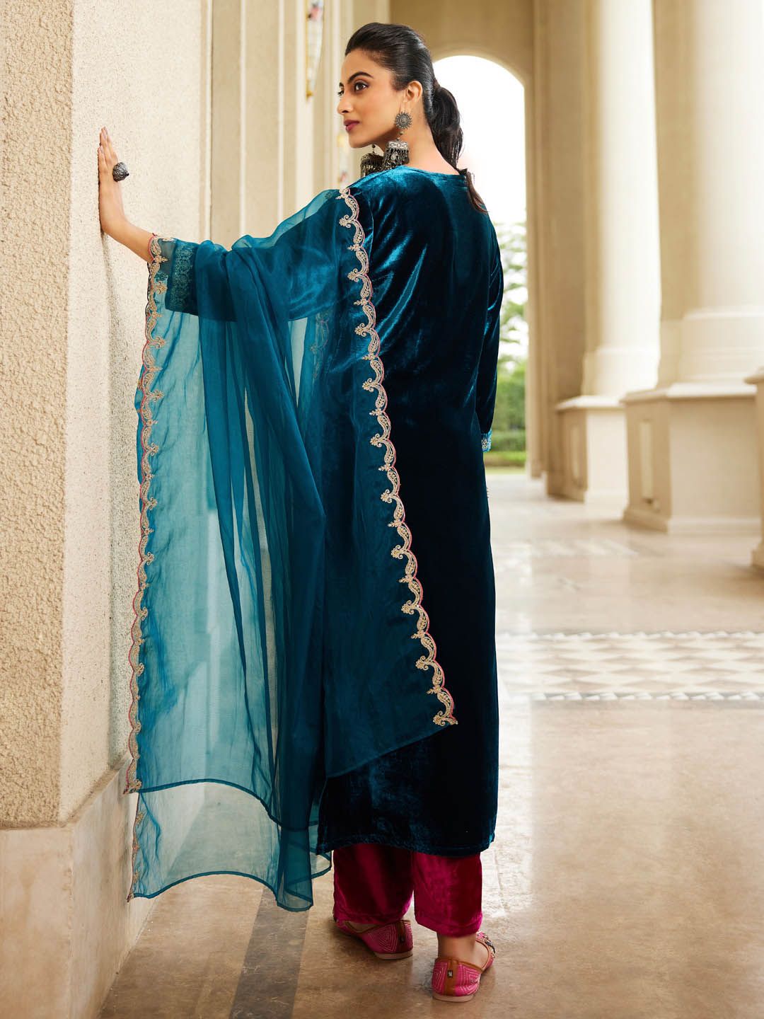 Indo Era Women Ethnic Motifs Embroidered Regular Sequinned Velvet Kurta with Trousers & With Dupatta