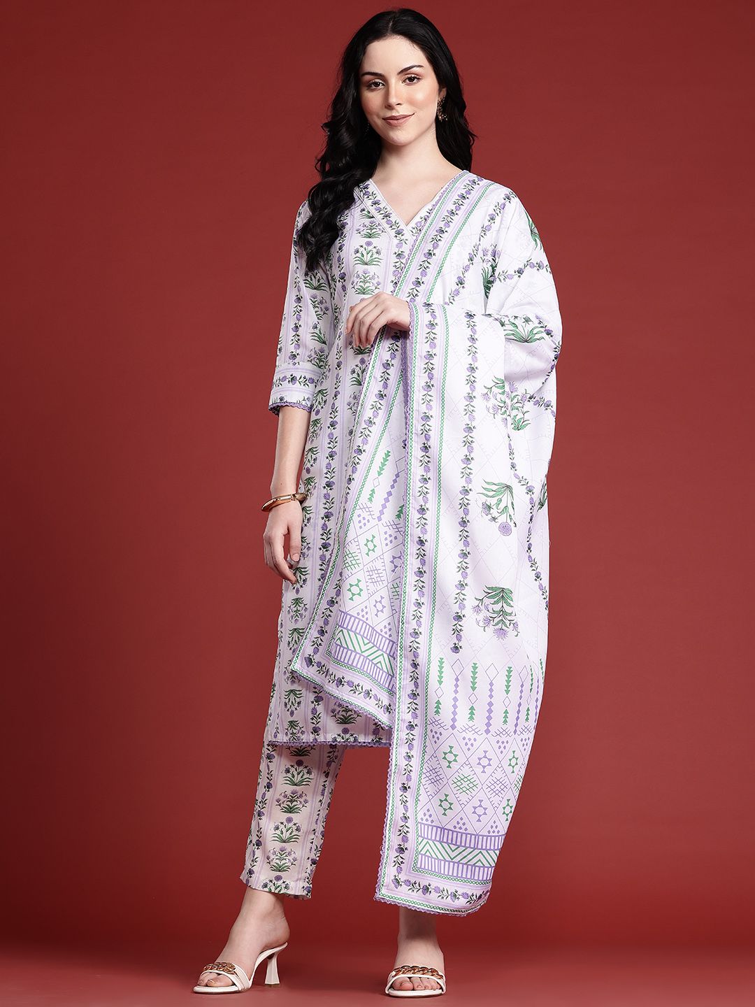Anouk Floral Printed Kurta with Trousers & With Dupatta