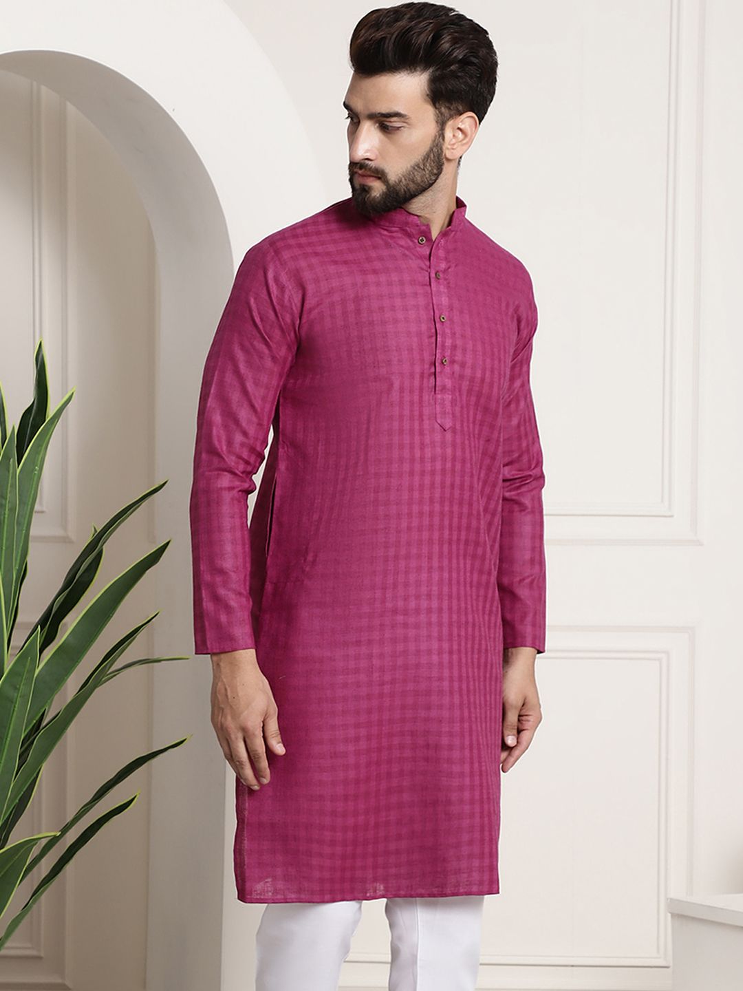 SOJANYA Men Magenta Dobby Checked Straight Kurta