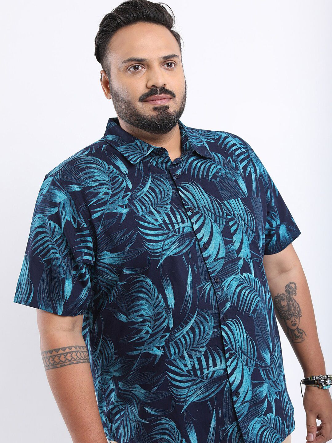 HIGHLANDER Men Plus Size Regular Fit Floral Printed Casual Shirt