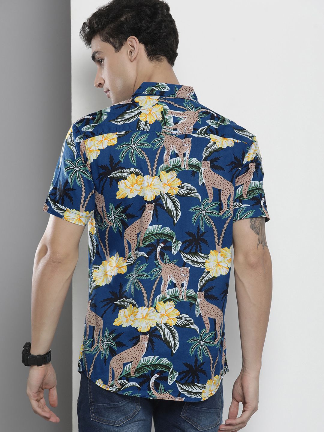 The Indian Garage Co Men Blue Regular Fit Printed Resortwear Shirt