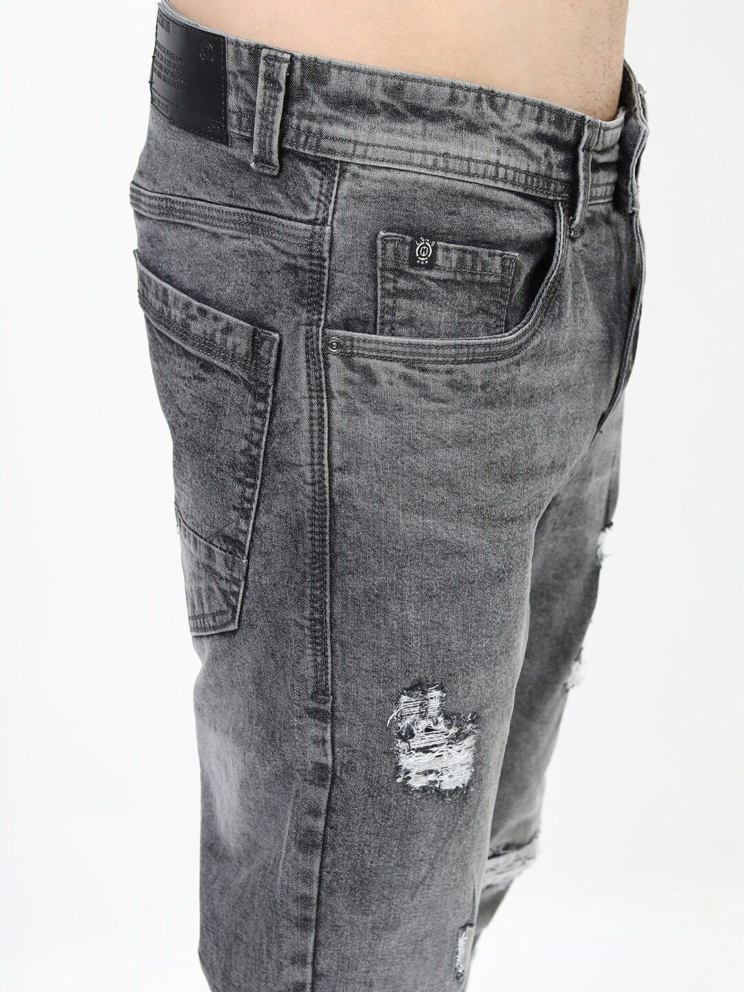 LOCOMOTIVE Men Grey Tapered Fit Mildly Distressed Stretchable Jeans