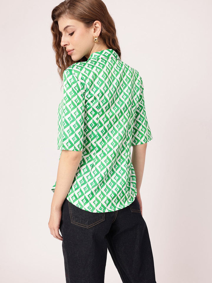 DressBerry Shape-Shifting Style Printed Shirt