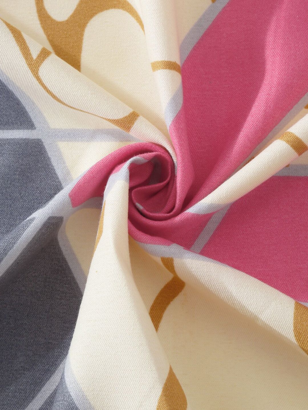 KLOTTHE Beige Geometric Cotton 300 TC King Fine Bedsheet with 2 Pillow Covers-220 x 250 cm