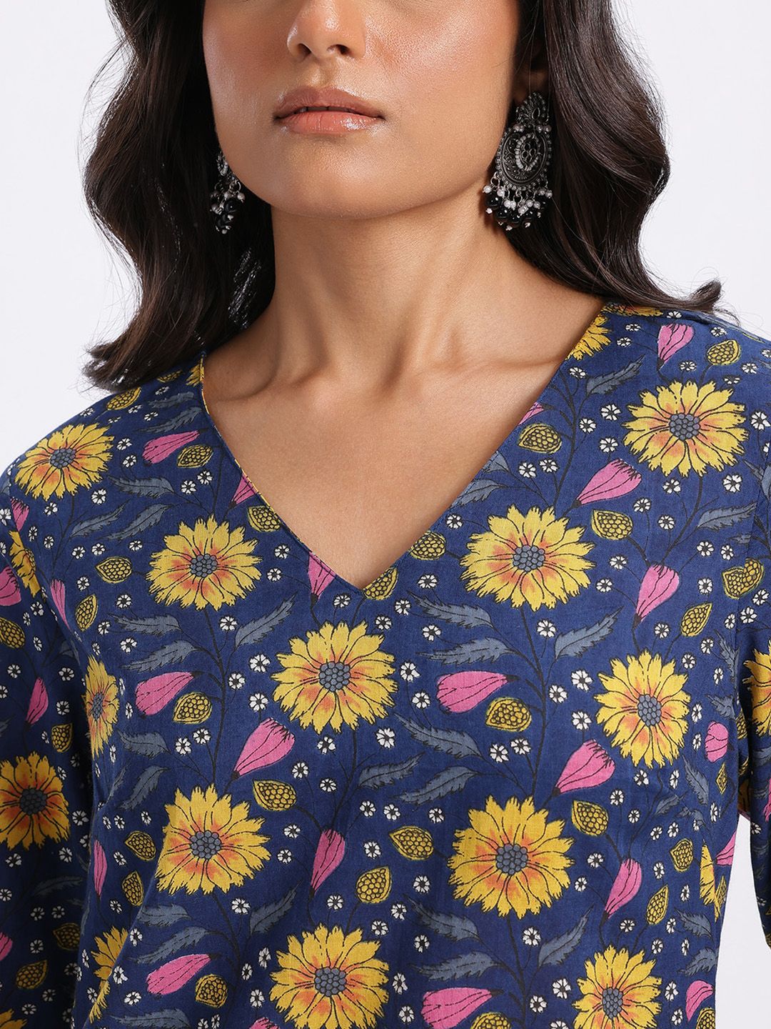 Anouk Floral Printed Pure Cotton Kurta with Trousers & Dupatta