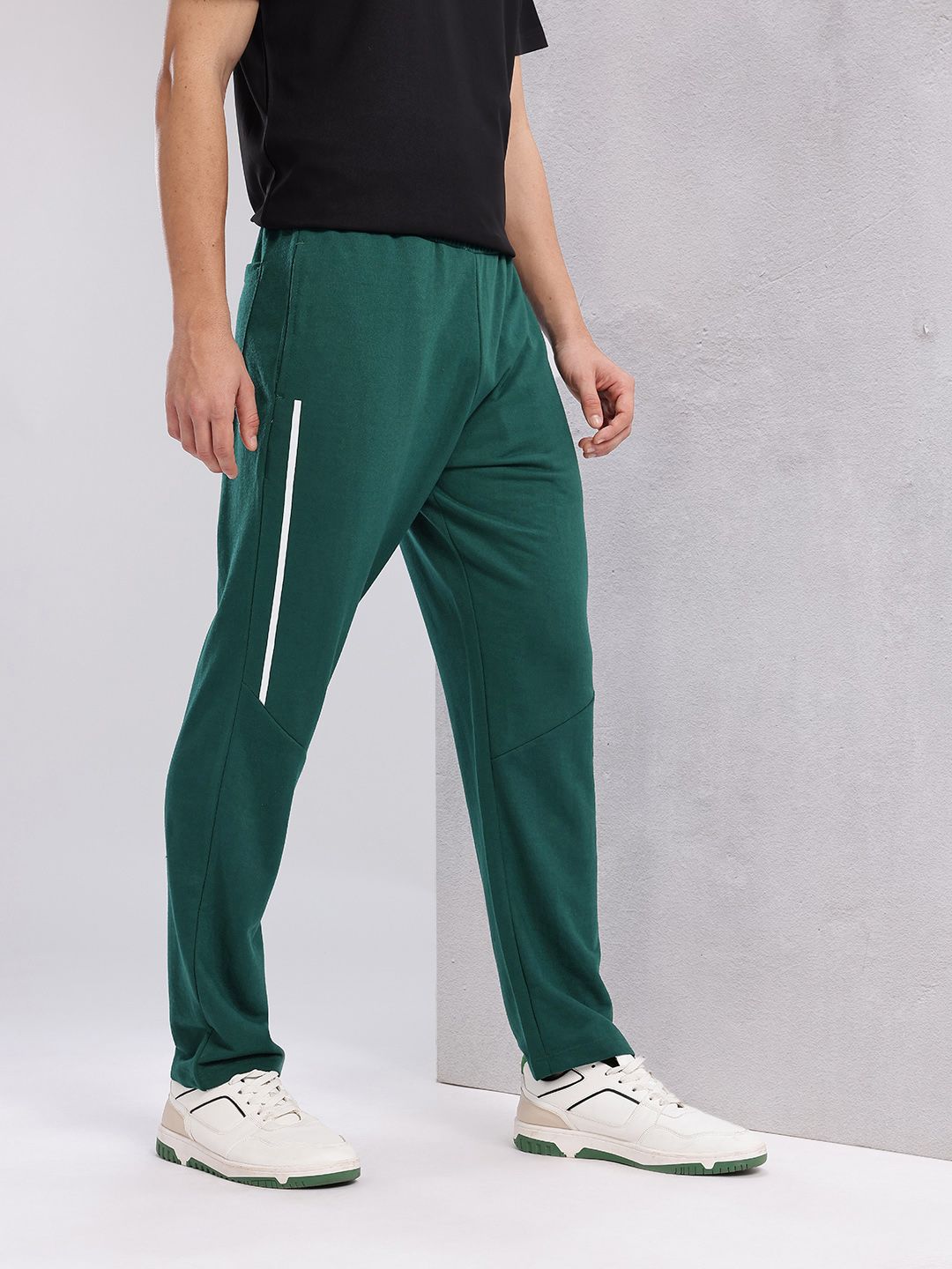 HRX by Hrithik Roshan Men Printed Panelled Track Pants